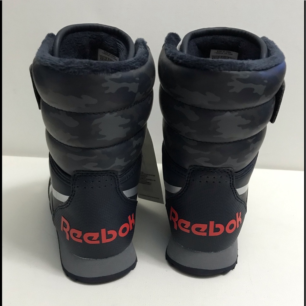 NWT Reebok Snow boots Royal CL Snow, FV1551 Unisex - Picture 2 of 15